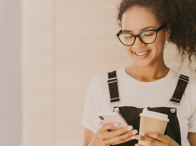 contenido gráfico para redes sociales