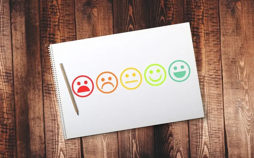 ¿Qué factores afectan la reputación online?